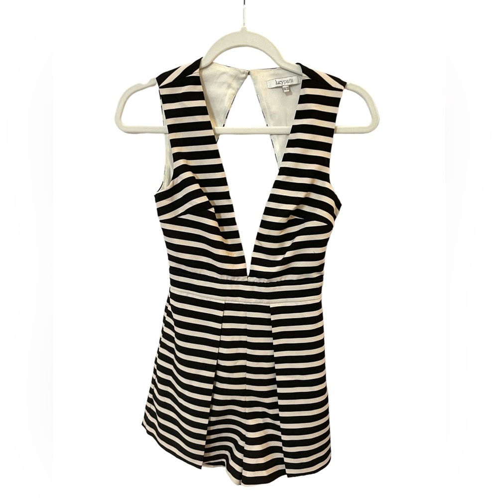Lucy Paris black & white striped plunge neck romper with pockets, size XS